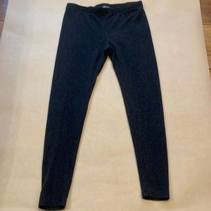 Threads 4 Thought cozy leggings